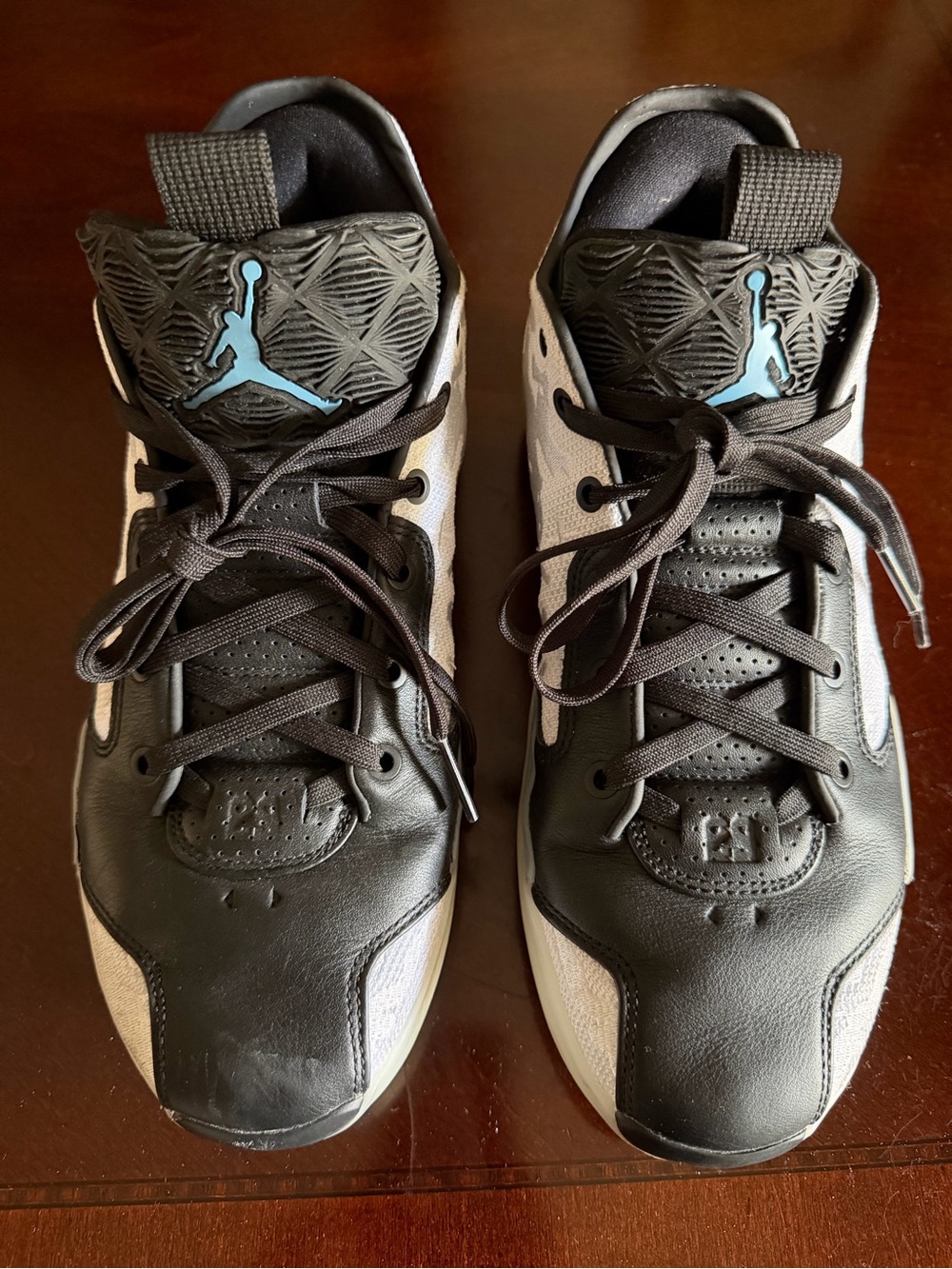 Jordan 39 - Picture 3 of 8